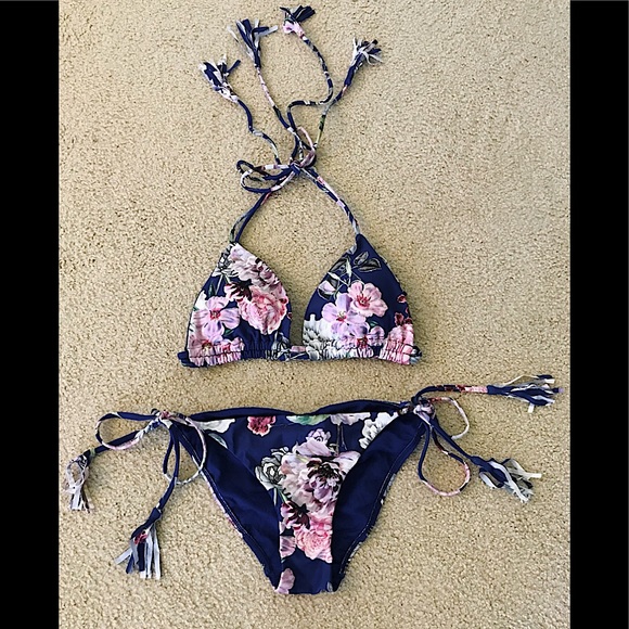 RACHEL Rachel Roy Other - 🆕🔥RACHEAL ROY:VERY CUTE-BLUE&FLORAL CHEEKINY 👙SNICH  BOTTOMS TO MAKE BOOTYPOP